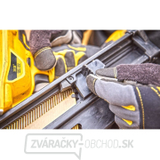 AKU klincovačka DeWALT DCN930N 18V, bez aku a nabíjačky Náhľad